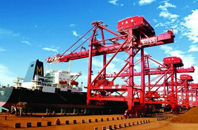 為何寧波國際物流服裝進口通關一定要重視“快”？