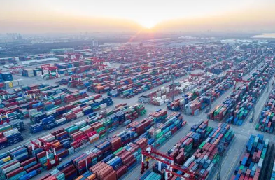 為減少新冠疫情的影響，寧波海運實施了哪些措施？